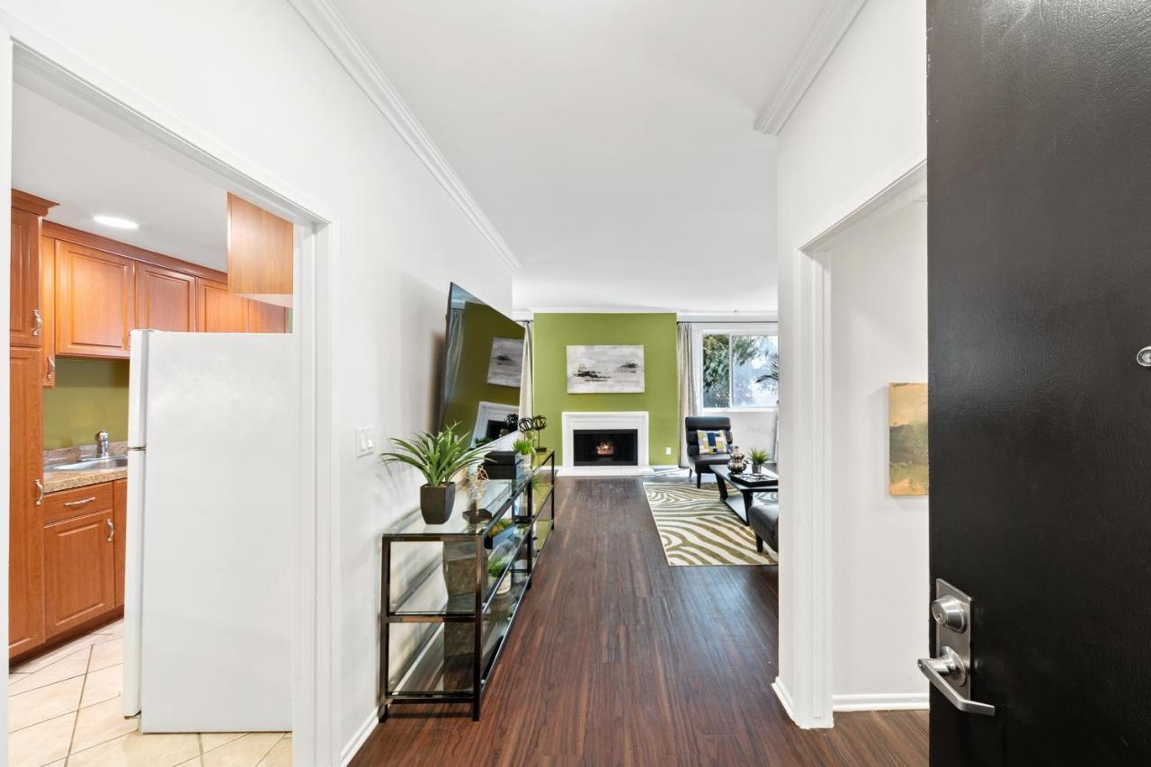 Beverly Hills Gem 1 Bedroom Apt With Parking 218 로스앤젤레스 외부 사진